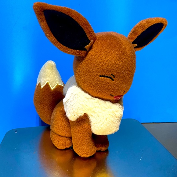 POKÉMON NINTENDO VTG EEVEE PLUSH - Picture 1 of 16